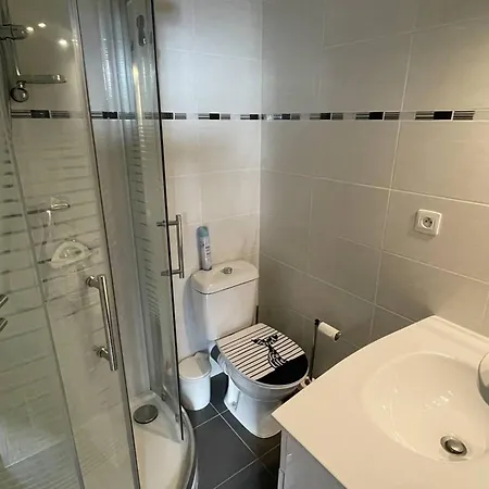 Port, Vue Magnifique, Piscine, Clim, Parking Prive - Fr-1-723-122 Agde
